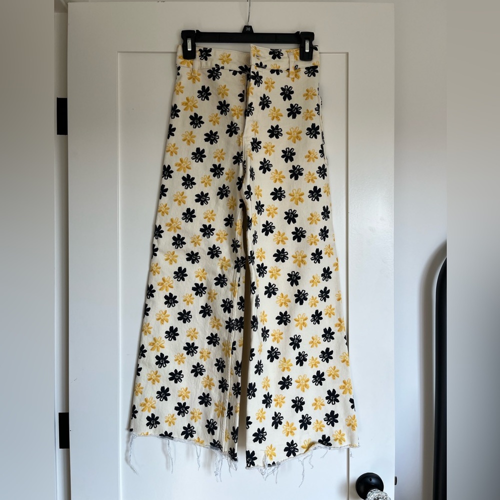 Zara high waisted wide leg floral print jeans